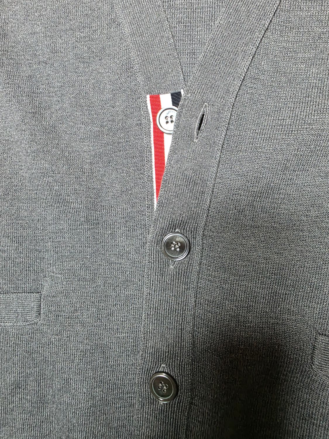 [2,새상품급]25ss 톰브라운 밀라노스티치 가디건 상품이미지4