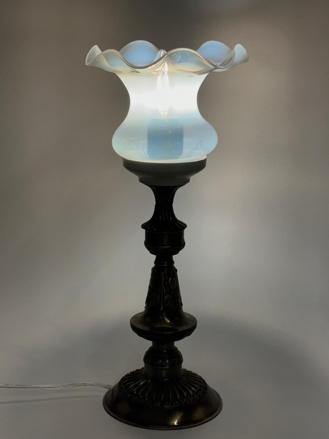 미국 빈티지 오팔린 글라스&브라스 베이스 테이블 램프 조명 상품이미지6