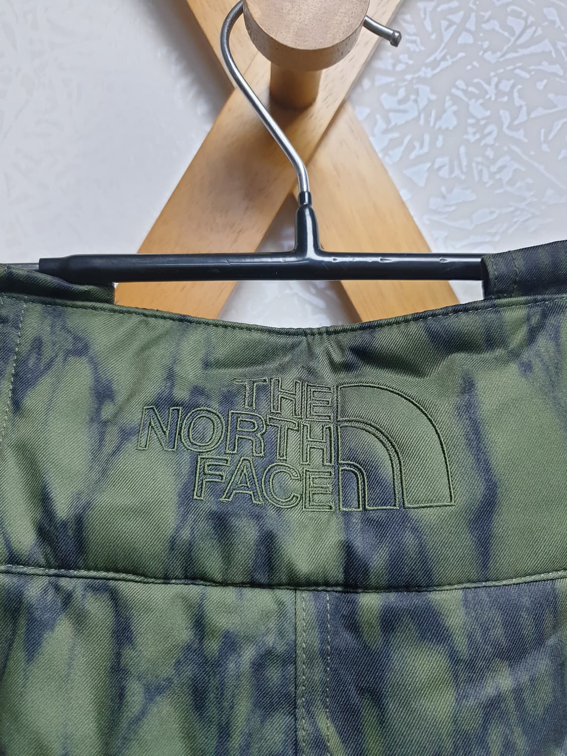 [새상품/여30] 노스페이스 카모 그래피티 스키복바지 상품이미지6