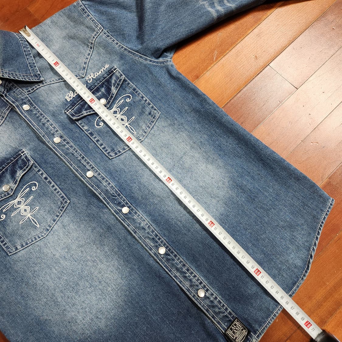 BLACK FLAME 블랙 플레임 스컬 자수 웨스턴 데님 셔츠 상품이미지7