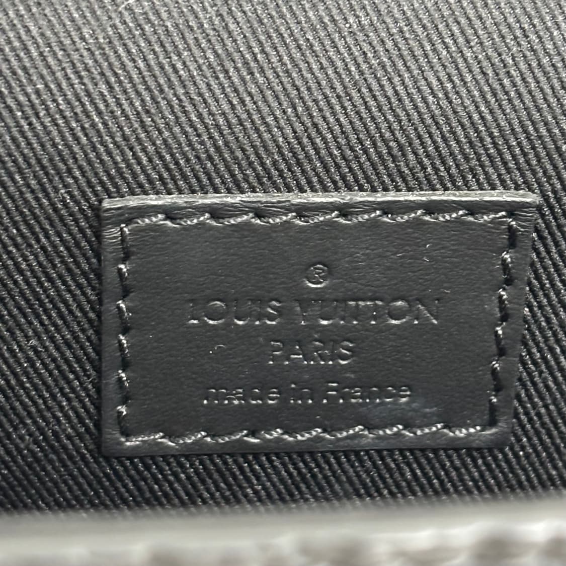 [OS]루이비통 스티머 웨어러블 월릿 상품이미지6