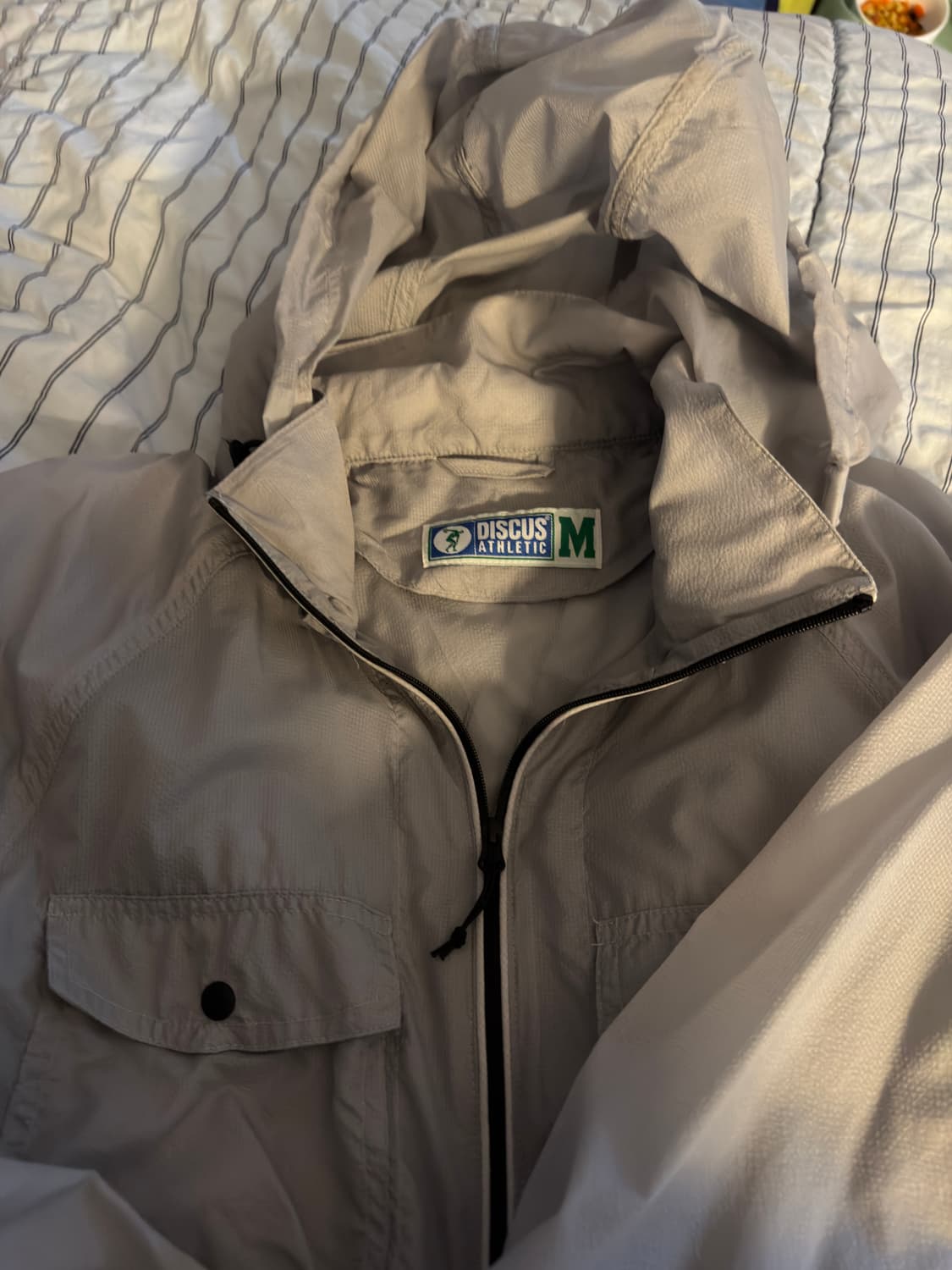 디스커스 후디드 윈드브레이커 그레이 M 상품이미지3