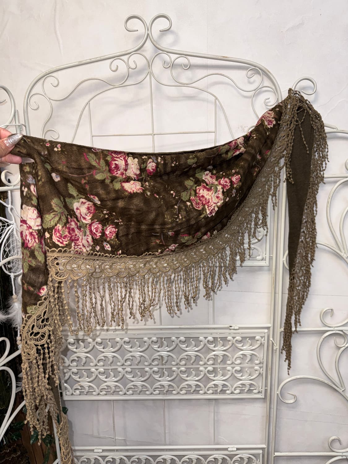 Brown vintage rose crochet tassel scarf 상품이미지1