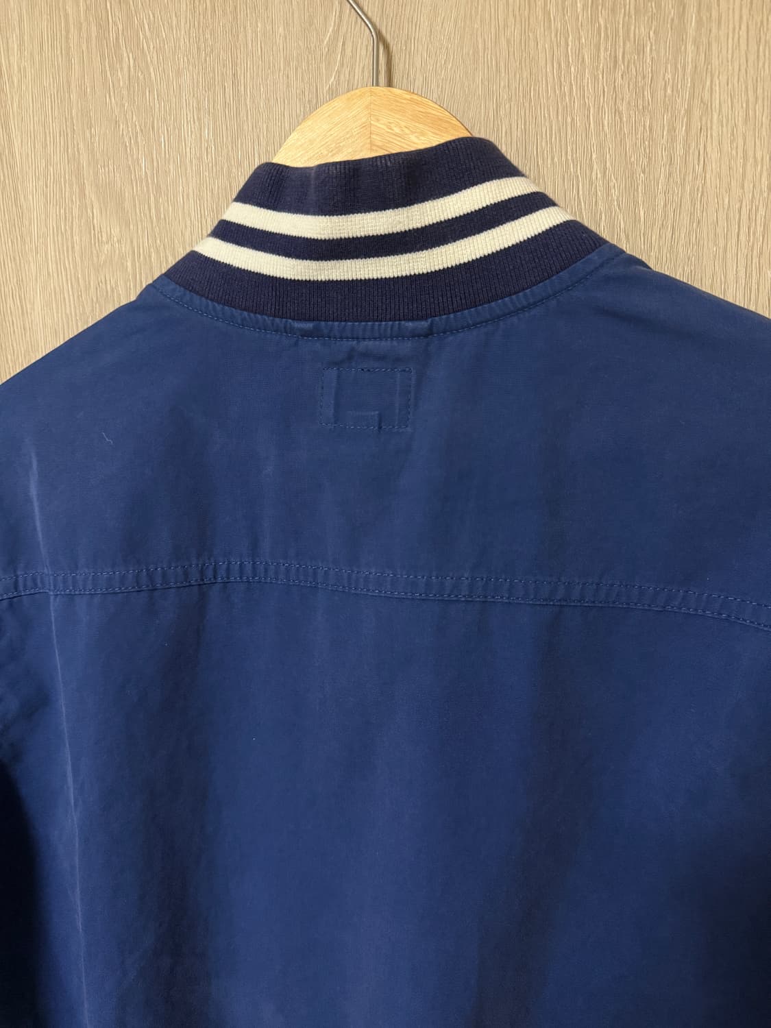 Noah 노아 코튼 바시티 자켓 로얄블루 김원중 착용 상품이미지5