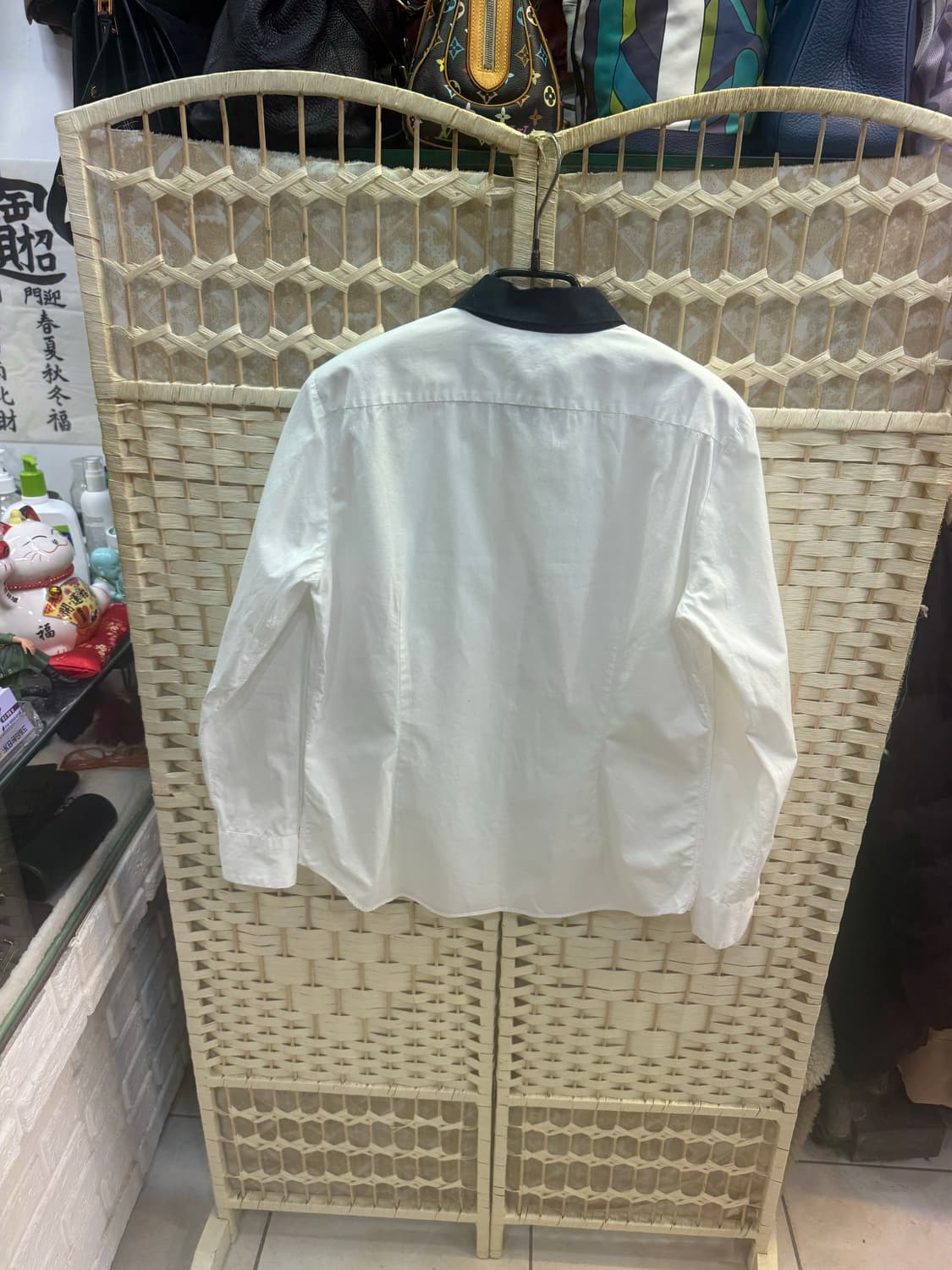 38/55 정품 드레스반노튼 셔츠팝니다 상품이미지4