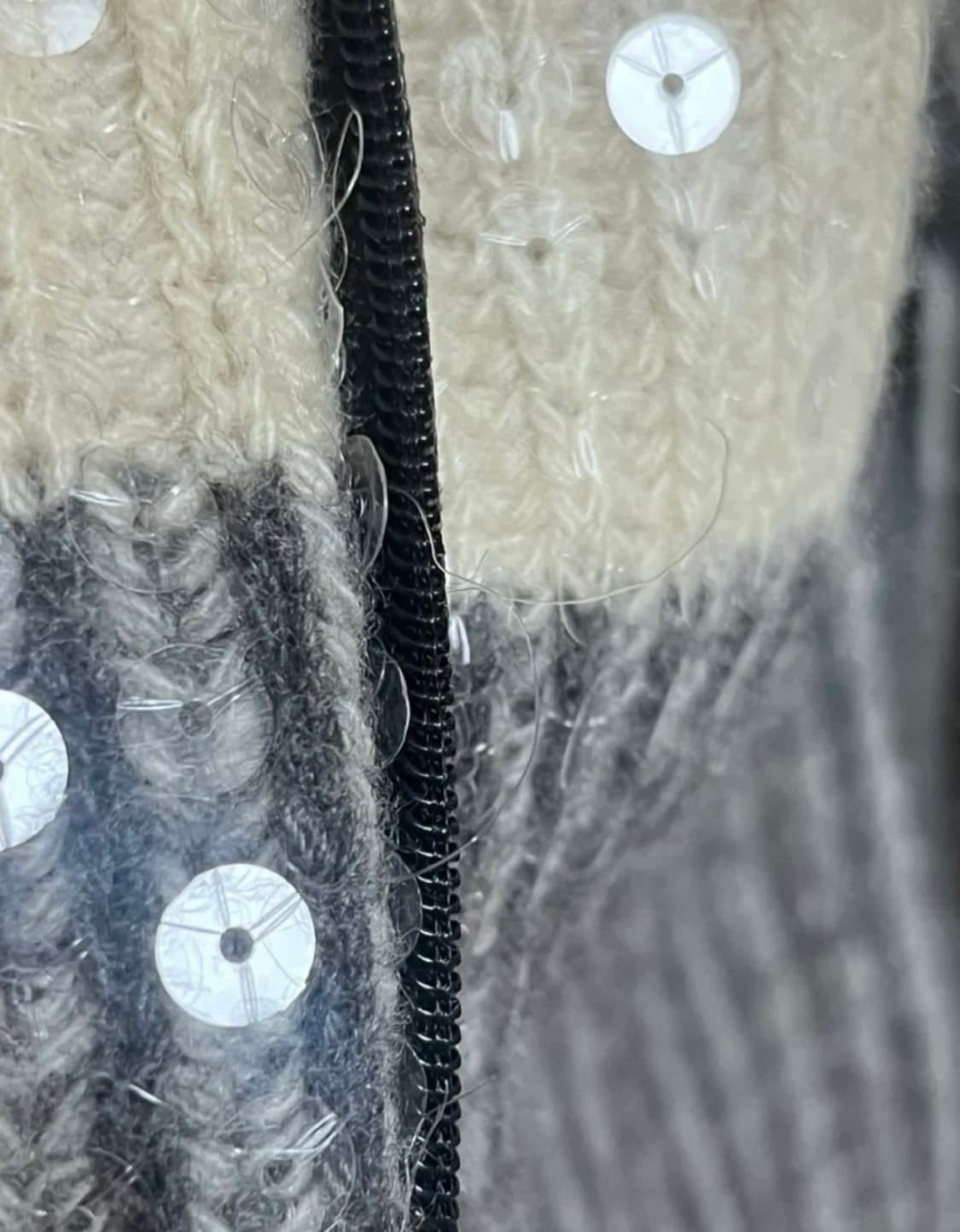 정가 200만원 이태리 캐시미어 스팽글 가디건 아뷰 청담동 편집매장  상품이미지9