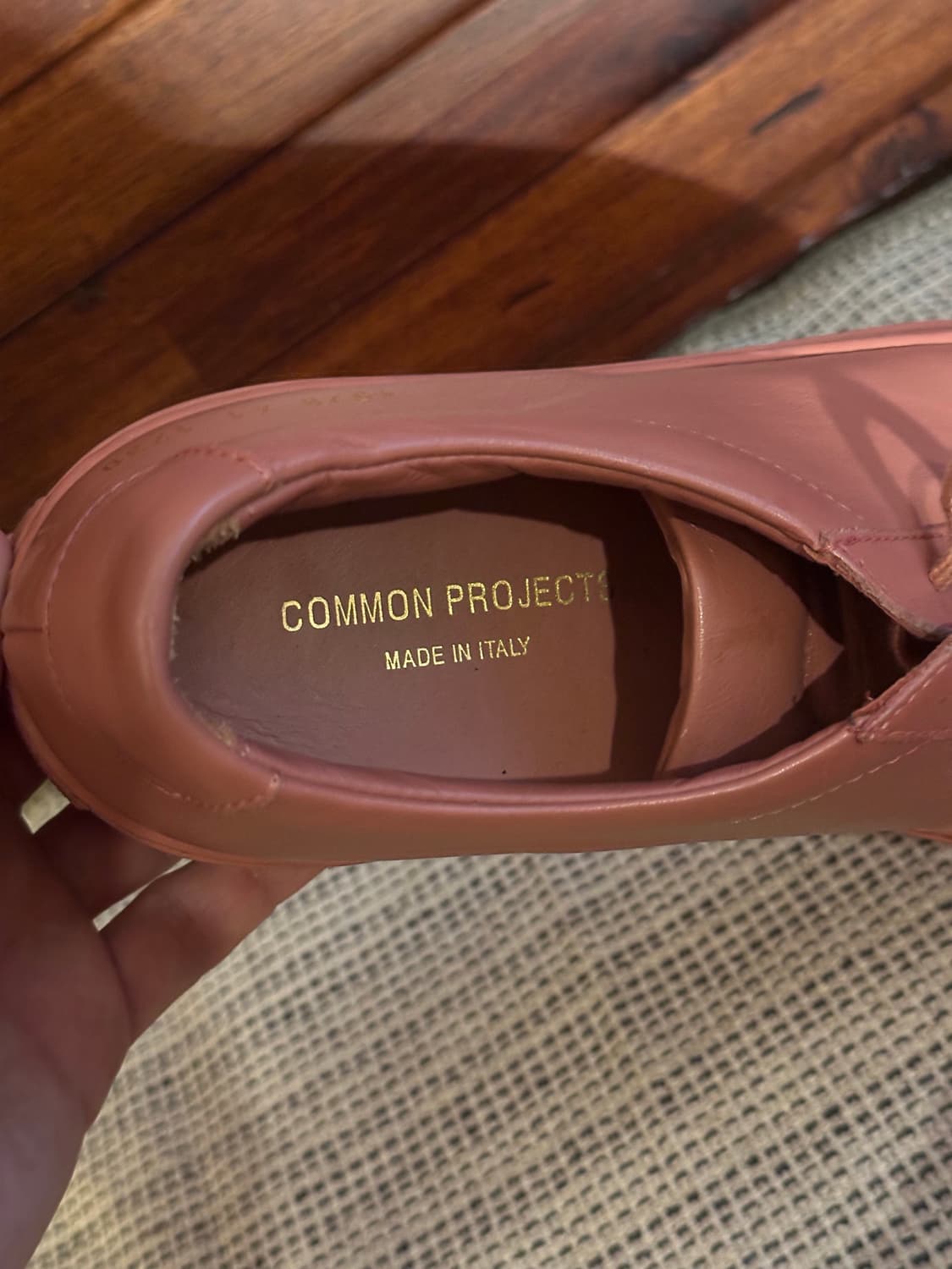 Common Projects 커먼프로젝트 클래식 가죽 스니커즈 상품이미지4