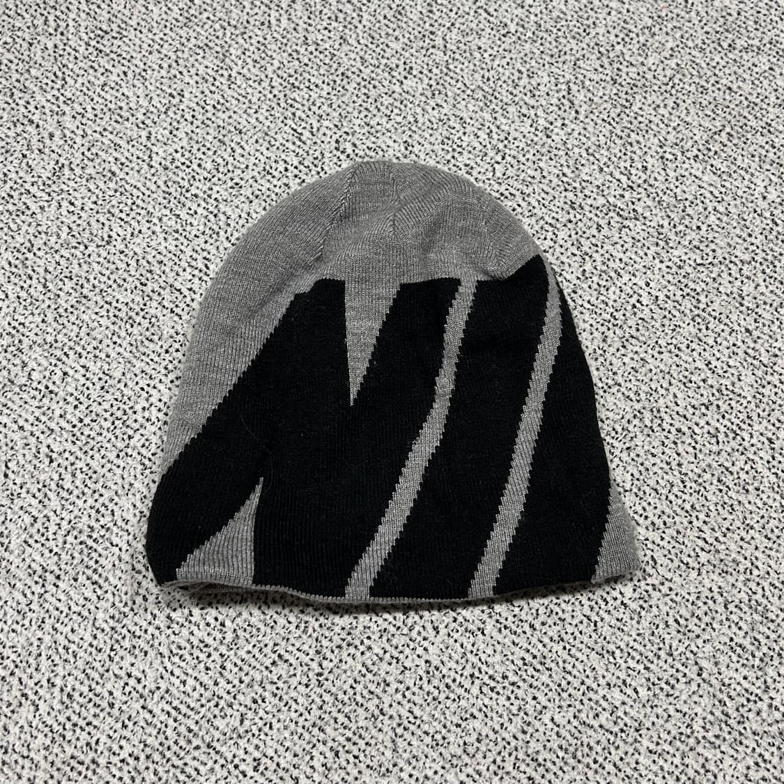 나이키 리버시브비니 상품이미지3