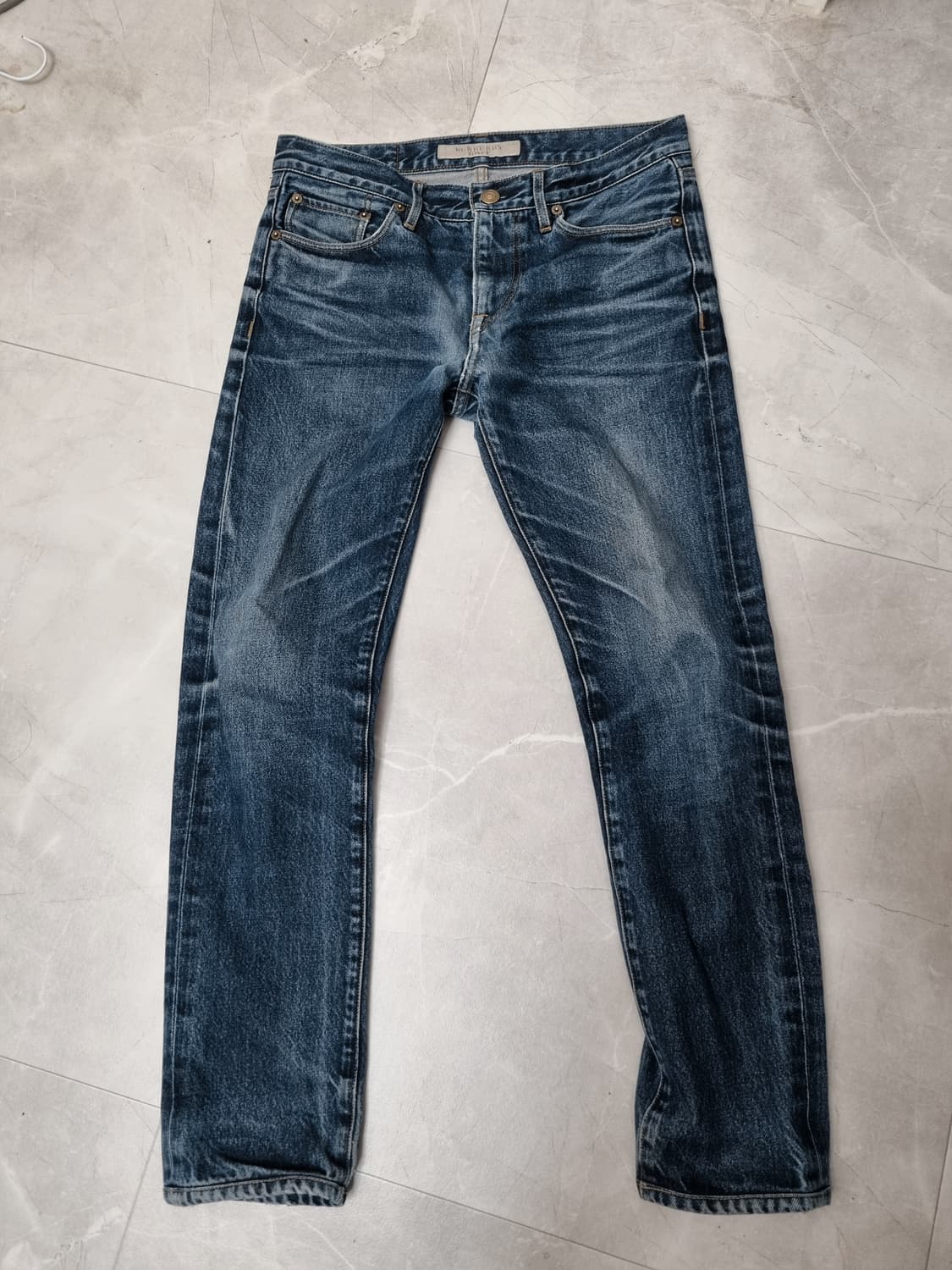 버버리브릿 정품 청바지 상품이미지1