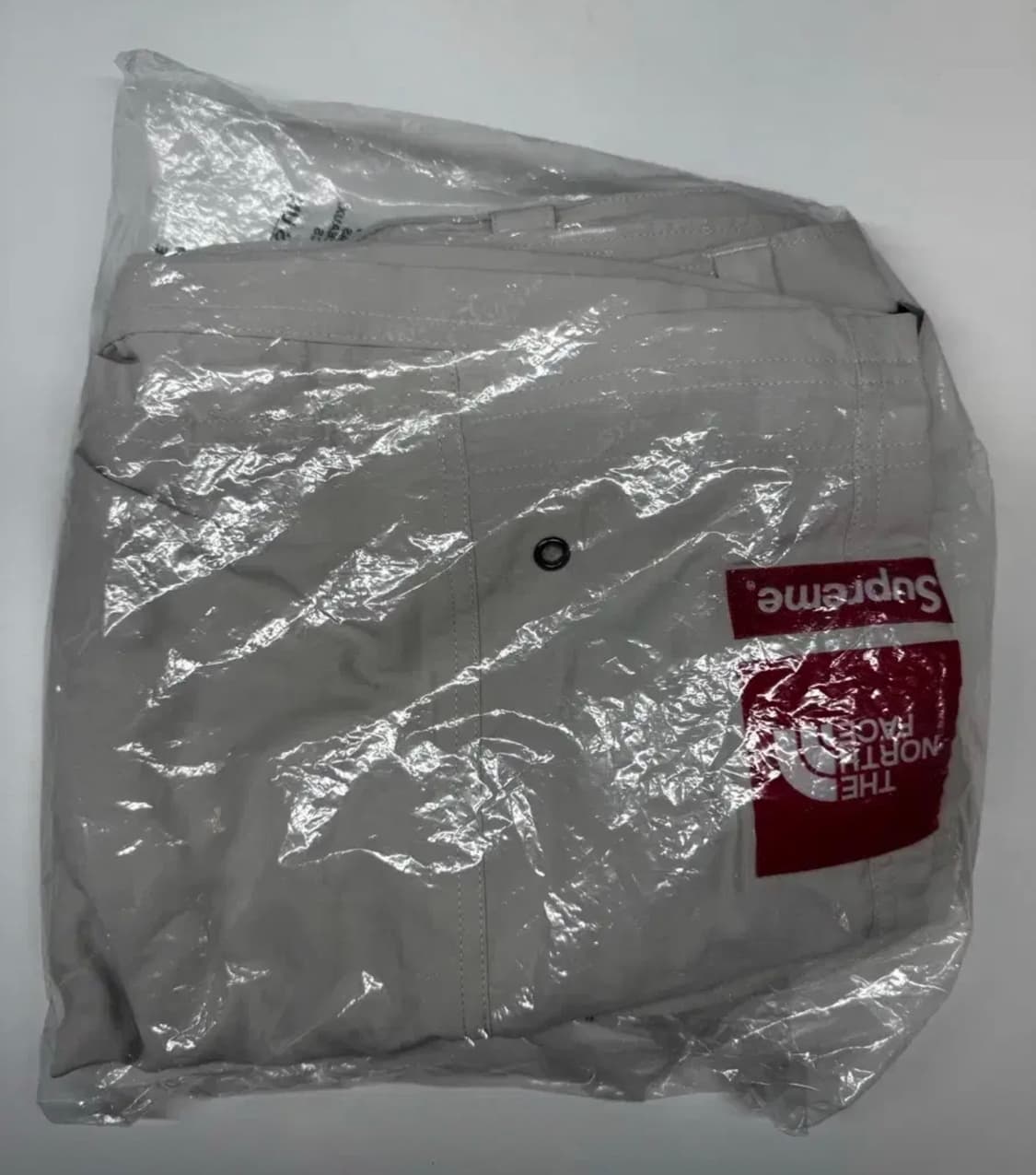 슈프림 x 노스페이스 트레킹 패커블 벨트 쇼츠 스톤 - 22SS 상품이미지2