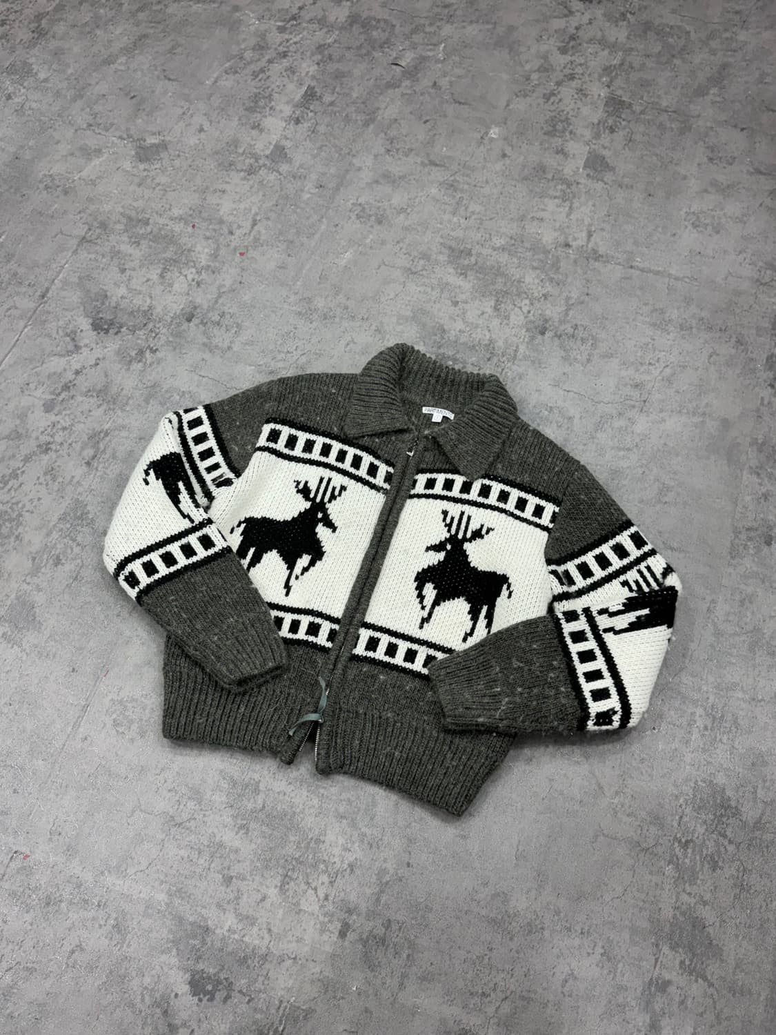 파르티멘토 코위챤 니트 집업 상품이미지1