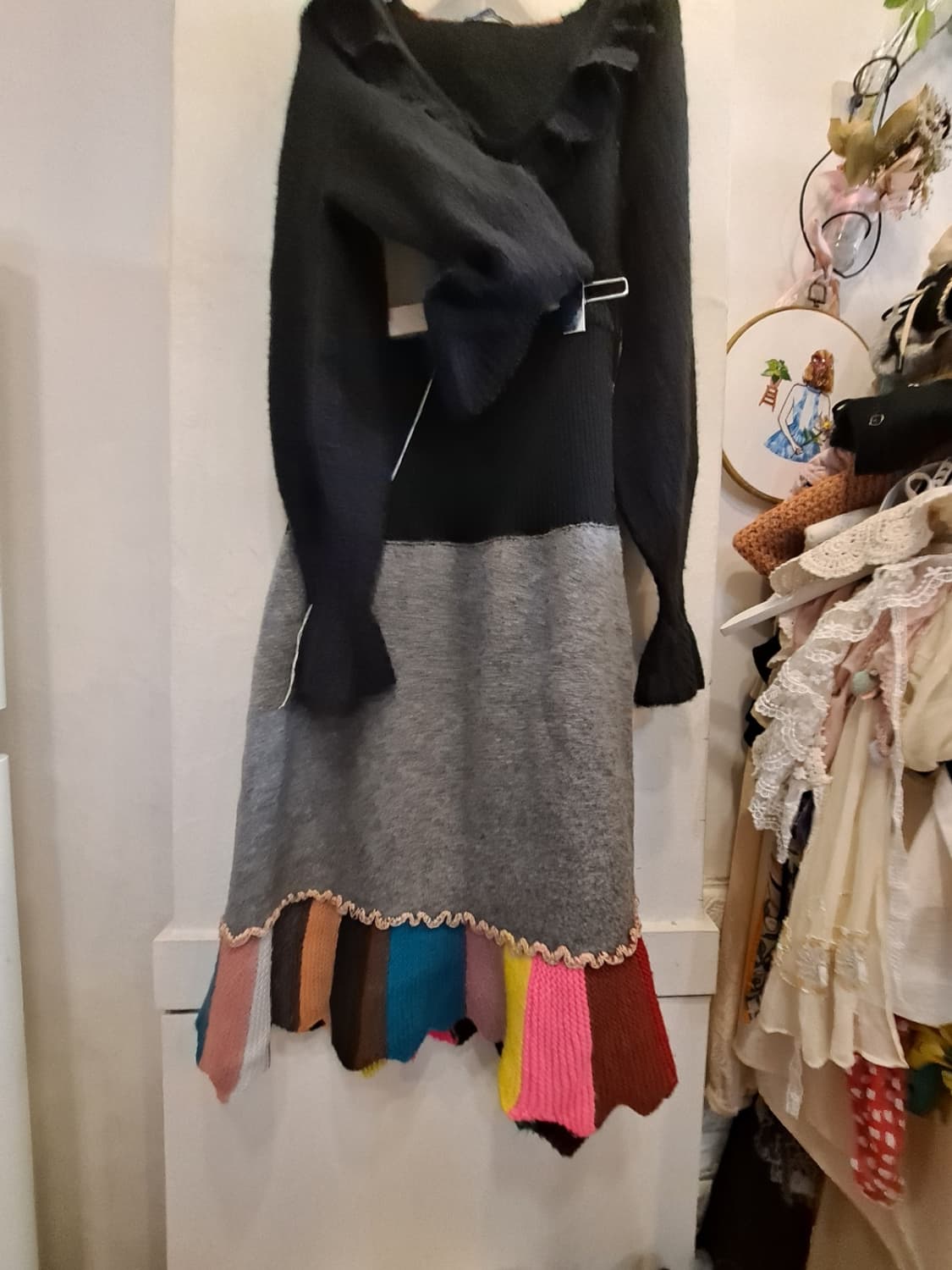 SJYP 프릴니트. 디자이너 램스울 니트스커트 상품이미지6