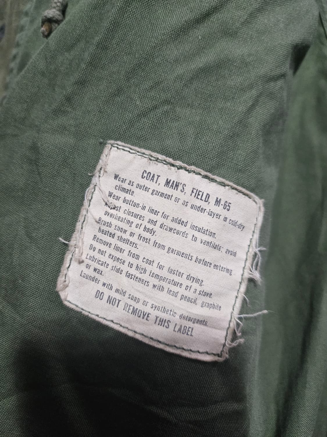 60s 미군오리지날 2세대 M65 필드자켓 SR 상품이미지4