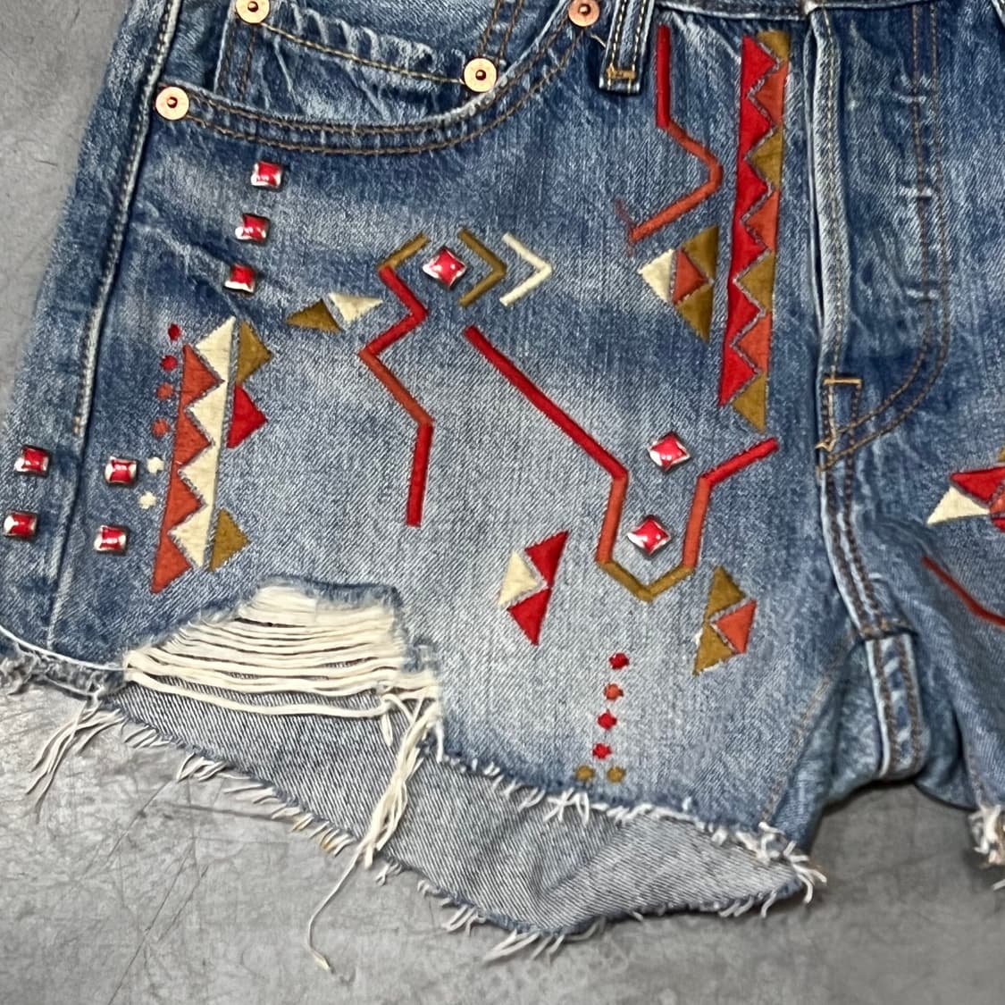  리바이스 웨스턴 스터드 데님 쇼츠 y15231 상품이미지4