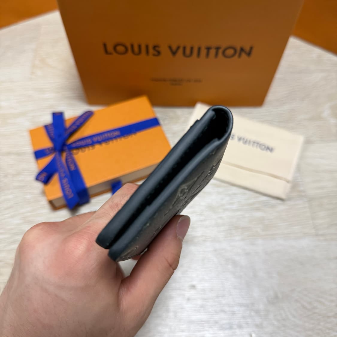 [새상품/선물가능] 루이비통 쉐도우 모노그램 오거나이저 카드지갑 상품이미지7