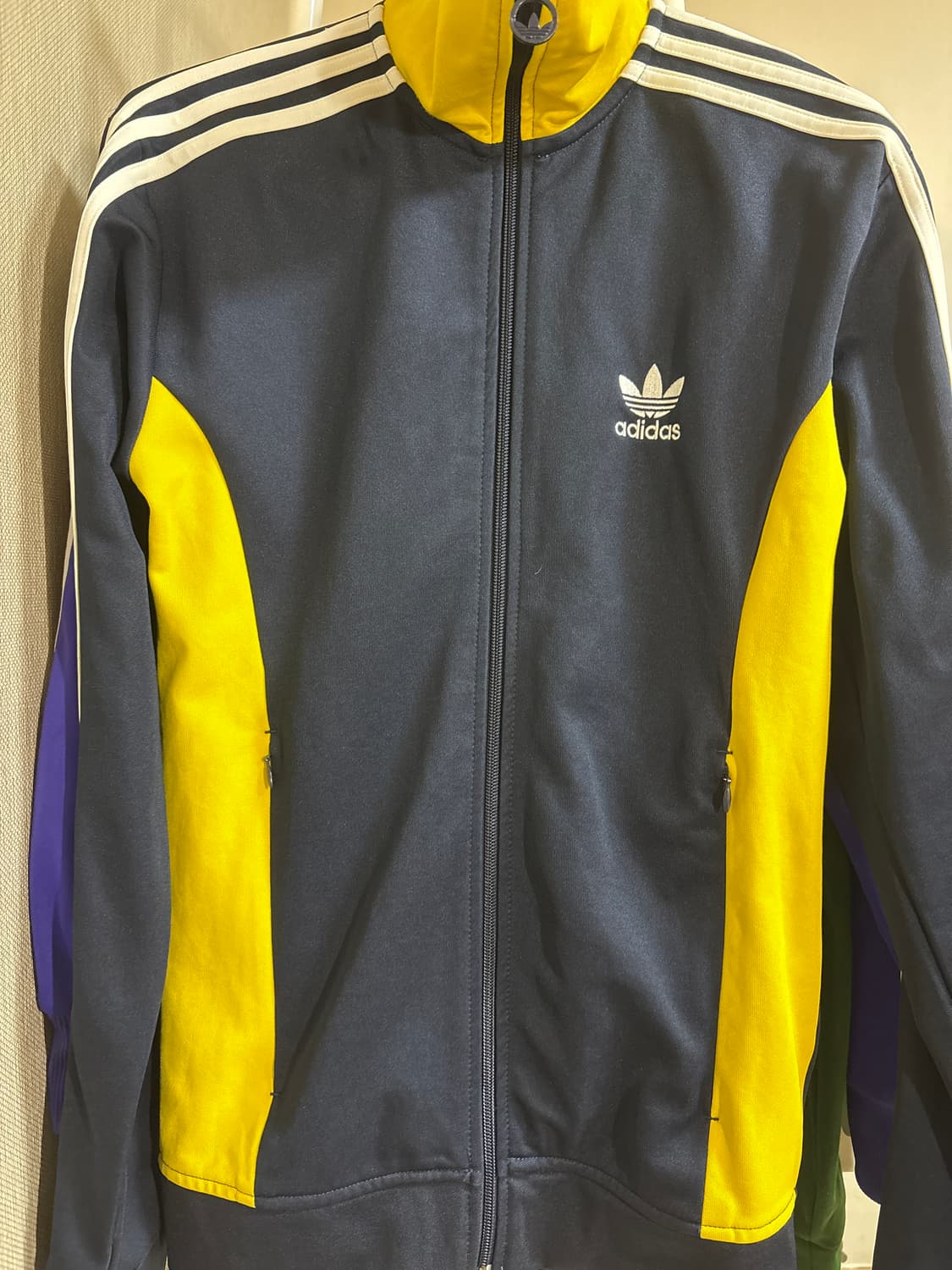 아디다스 져지 블랙 옐로우 상품이미지1