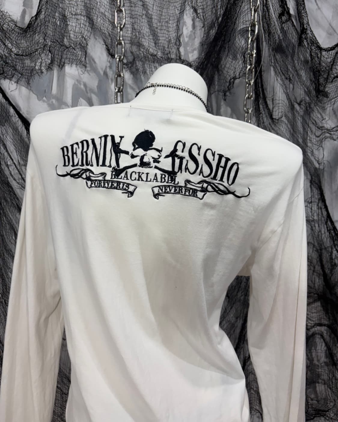 Black Label skull embroidery long sleeve 상품이미지8