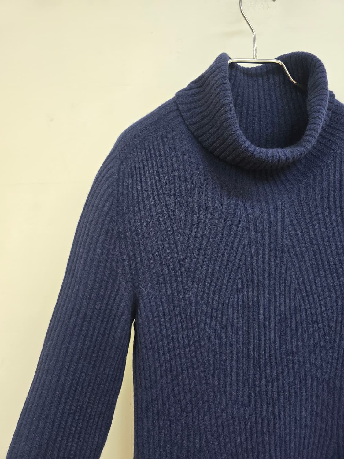 한섬 타임 양모+앙고라 패턴 겨울 니트 상품이미지3