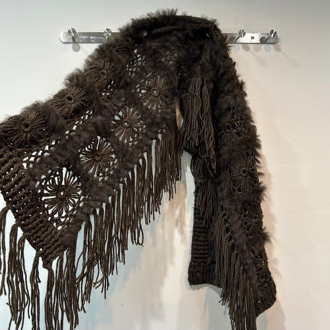 딥브라운 레빗퍼 프린지 케이프 상품이미지4