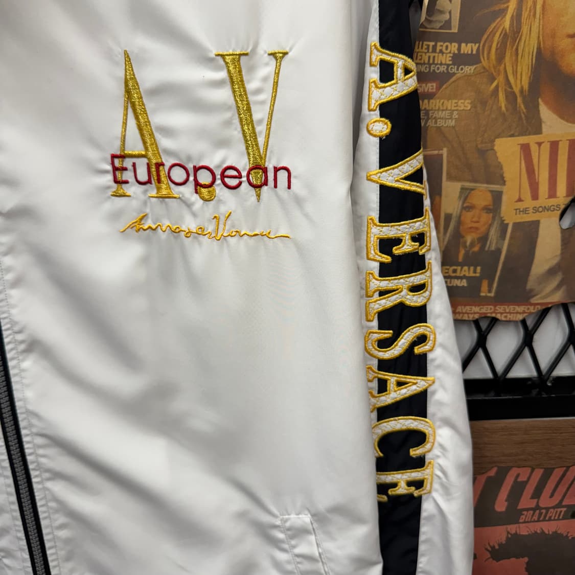 90s 알프레도 베르사체 바람막이 후면 메두사 로고 포인트 화이트 상품이미지5