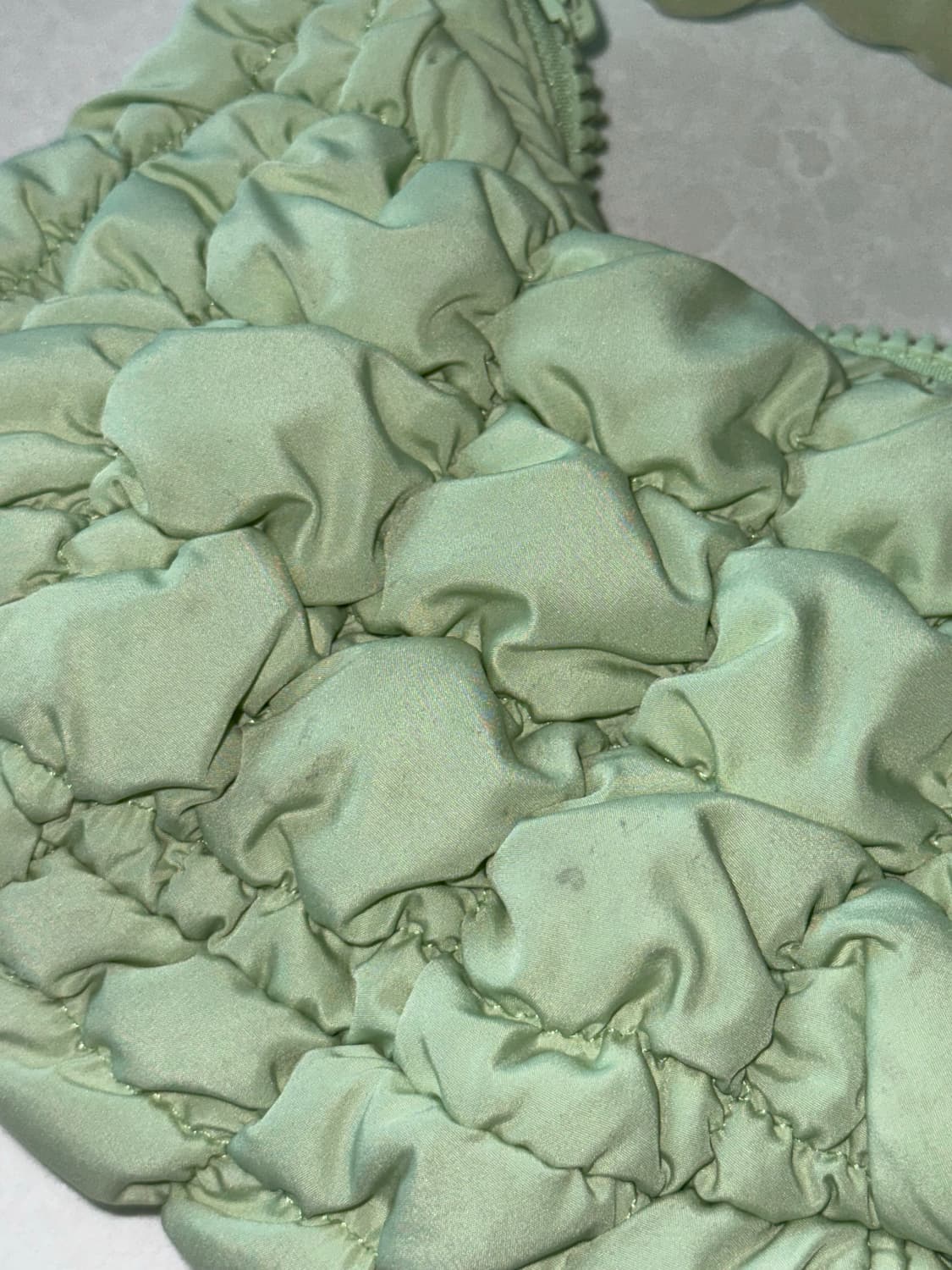 COS 코스 퀄팅 구름백 미니 (퍼플, 그린) 상품이미지3