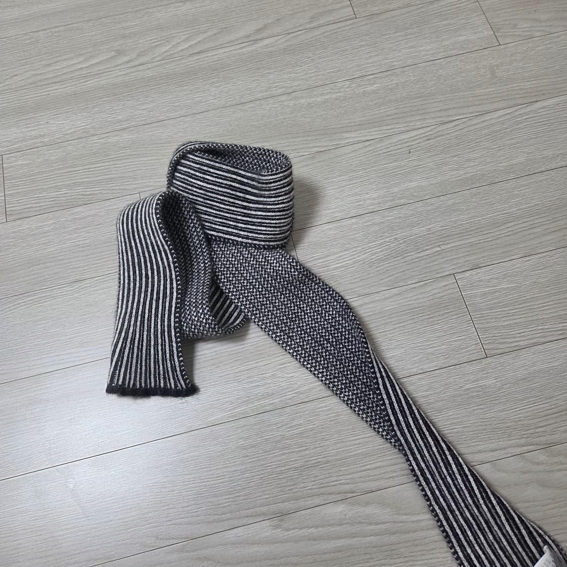 요지야마모토 뿌르옴므 00s 하운즈투스 머플러 상품이미지2