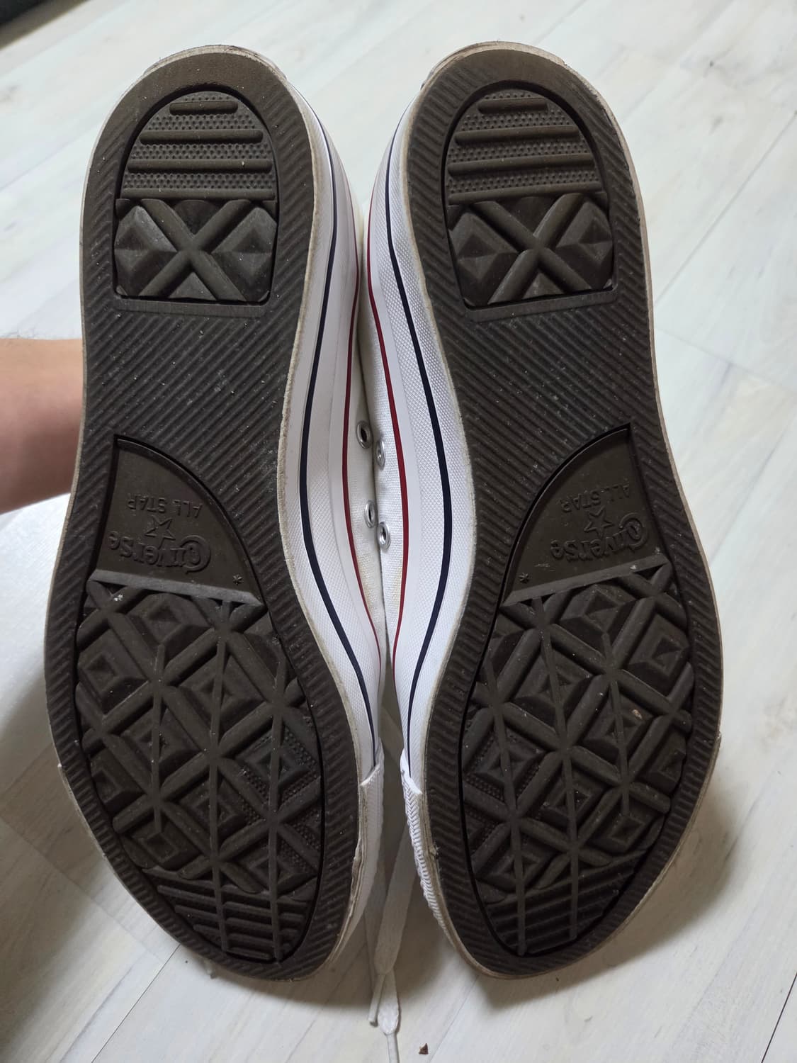 컨버스 척 테일러 올스타 하이 클래식 옵티컬 화이트 275 상품이미지8