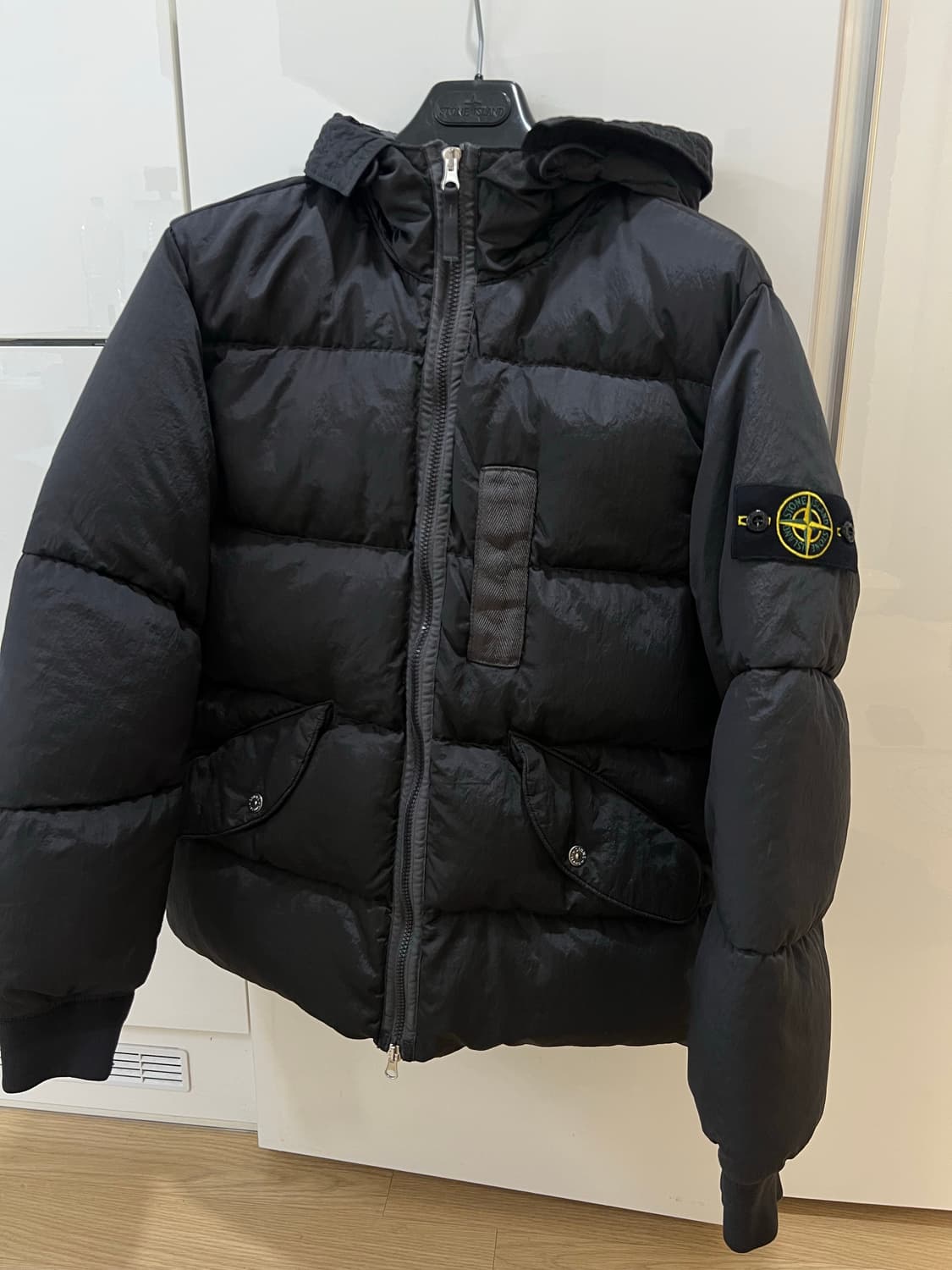 24fw 스톤아일랜드 나일론메탈 패딩 100-105 (새상품급) 상품이미지1