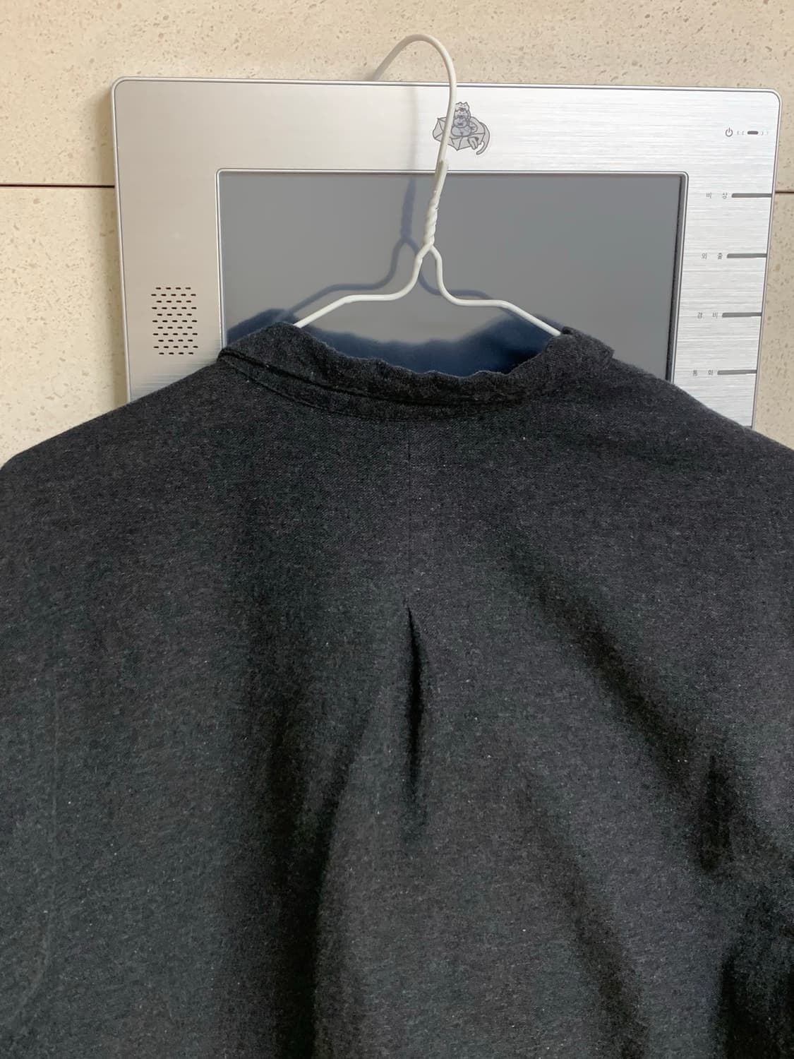 Geoffrey B Small 조프리 비 스몰 Pullover shirt 상품이미지4