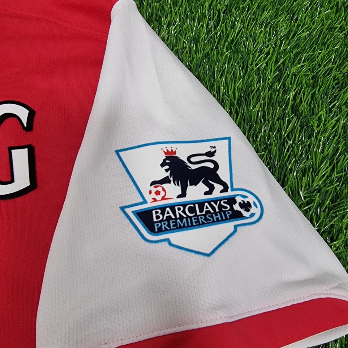 06-08시즌 아스날 홈 유니폼 #8 융베리 상품이미지6