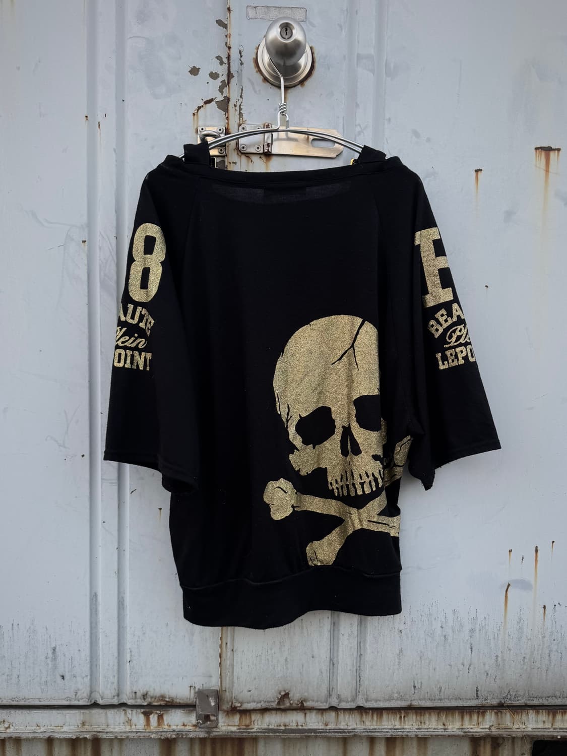 Gold Graphic Oversized Top 상품이미지3