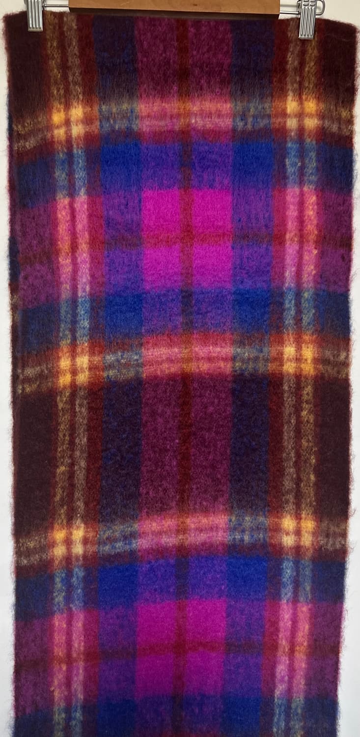 비비안웨스트우드 체크 모헤어울머플러 핑크 네이비 남여공용 상품이미지4