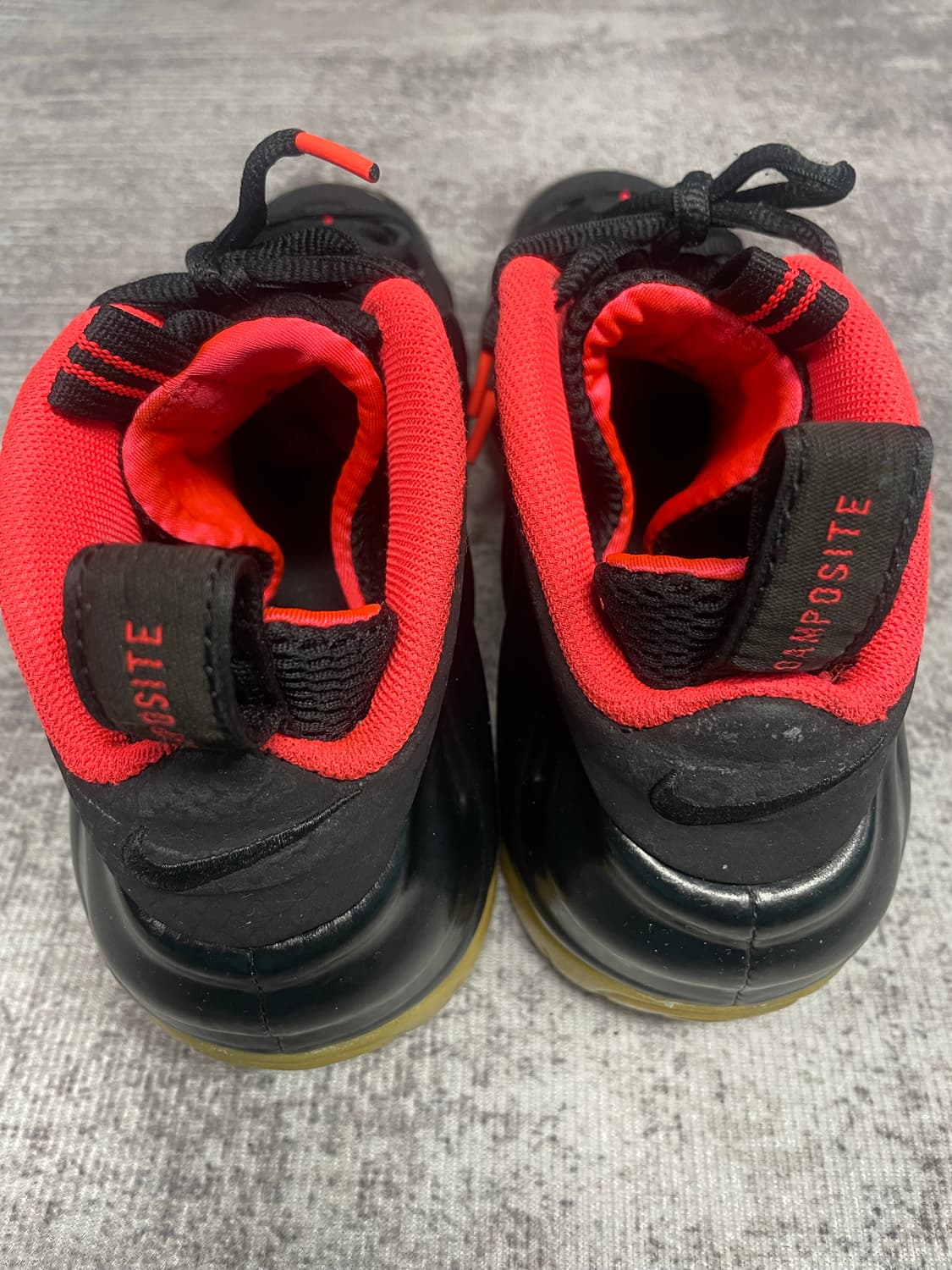 nike 에어 폼포짓 상품이미지4