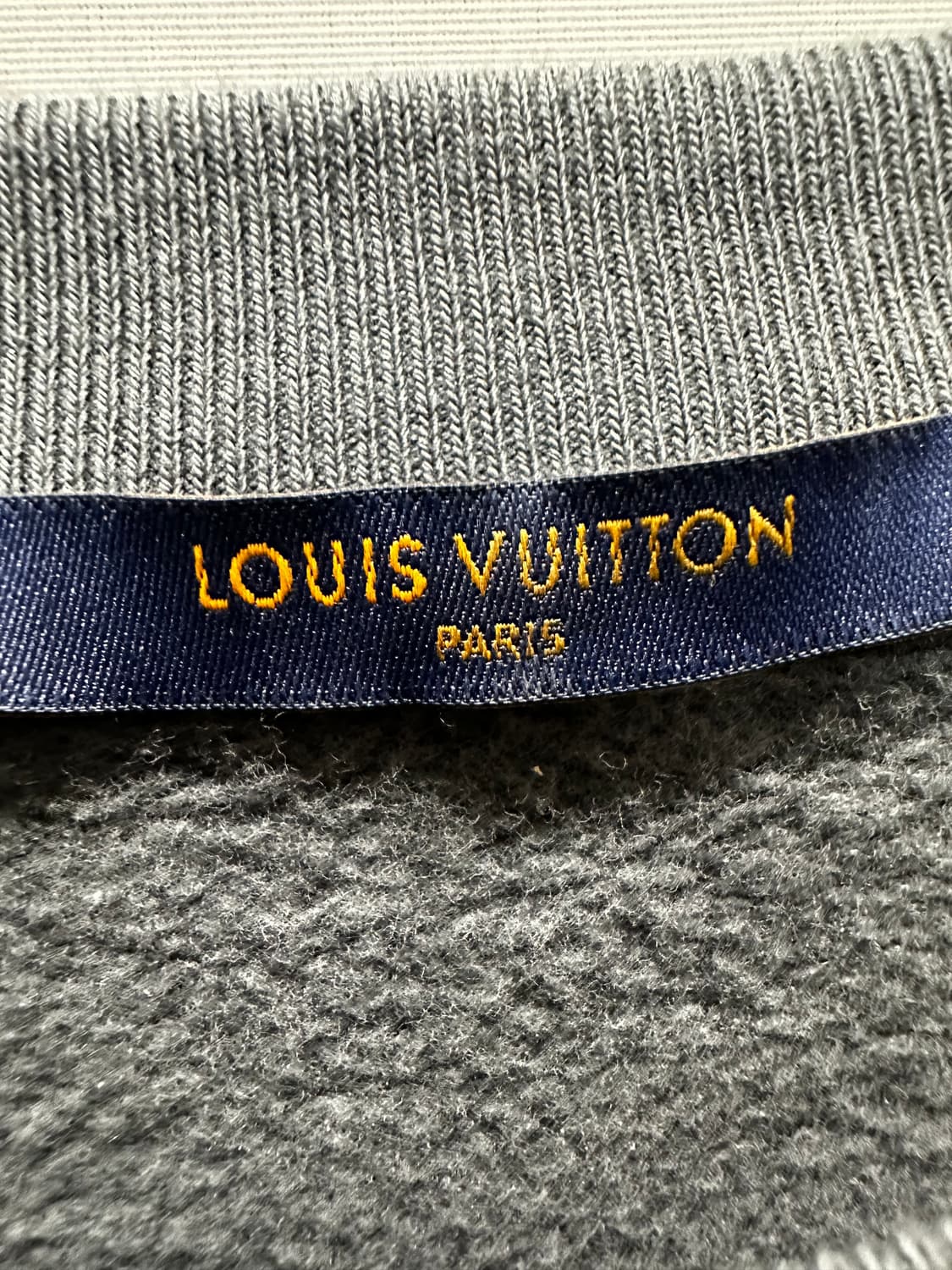 루이비통 다미에 그라데이션 맨투맨 (105)  상품이미지7