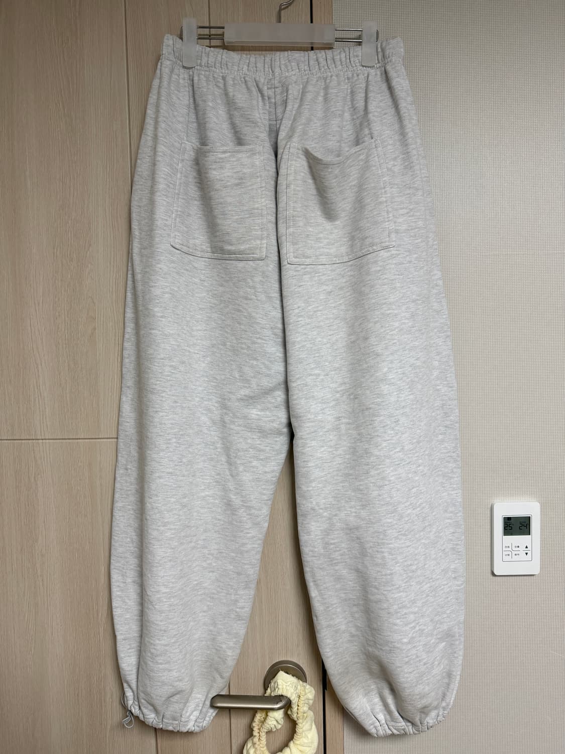 폴리테루 휴먼인덱스 인덱스 스웨트팬츠 002 라이트 멜란지 그레이 상품이미지2