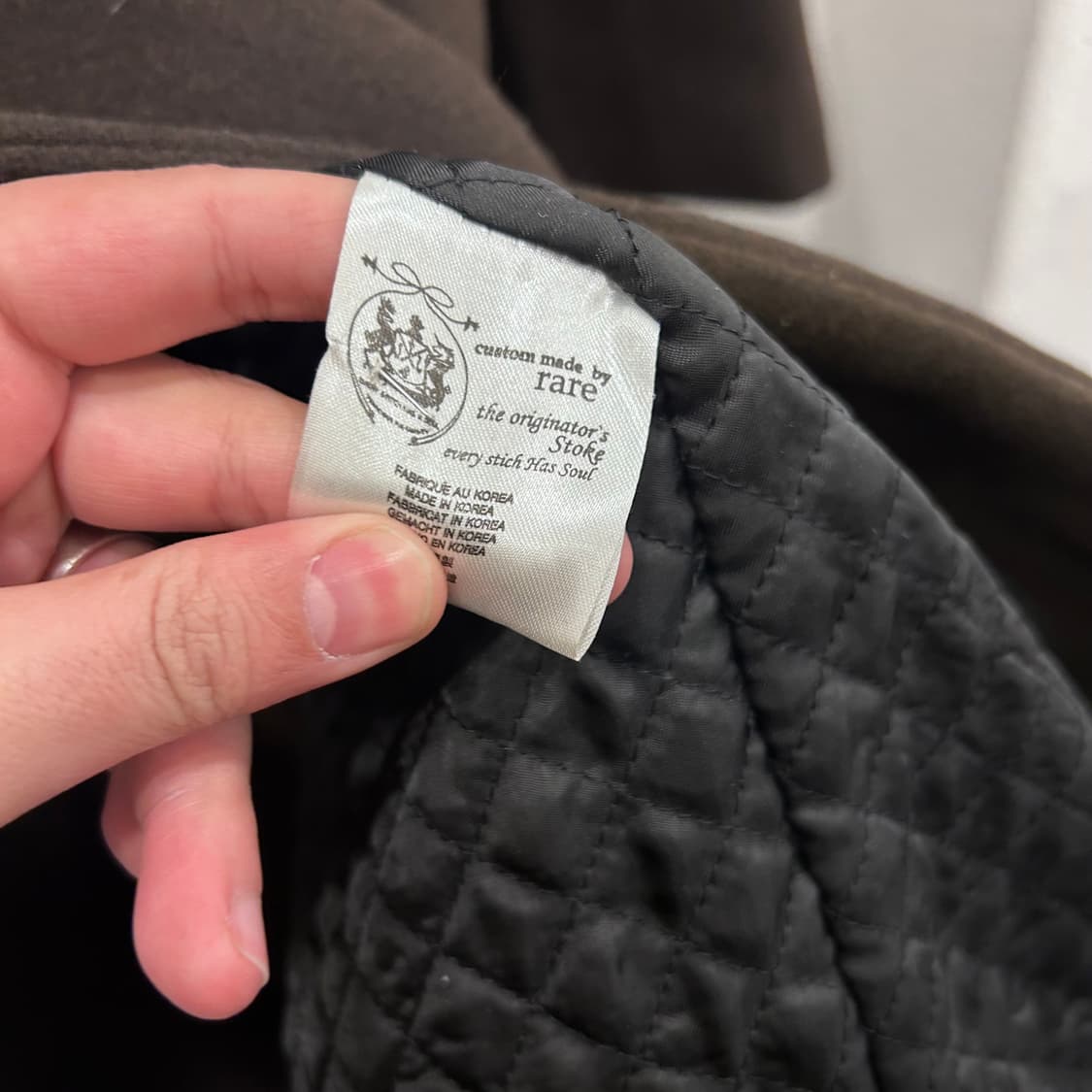 레어 이코노미 소사이어티 울 이너퀼팅 롱코트 상품이미지4