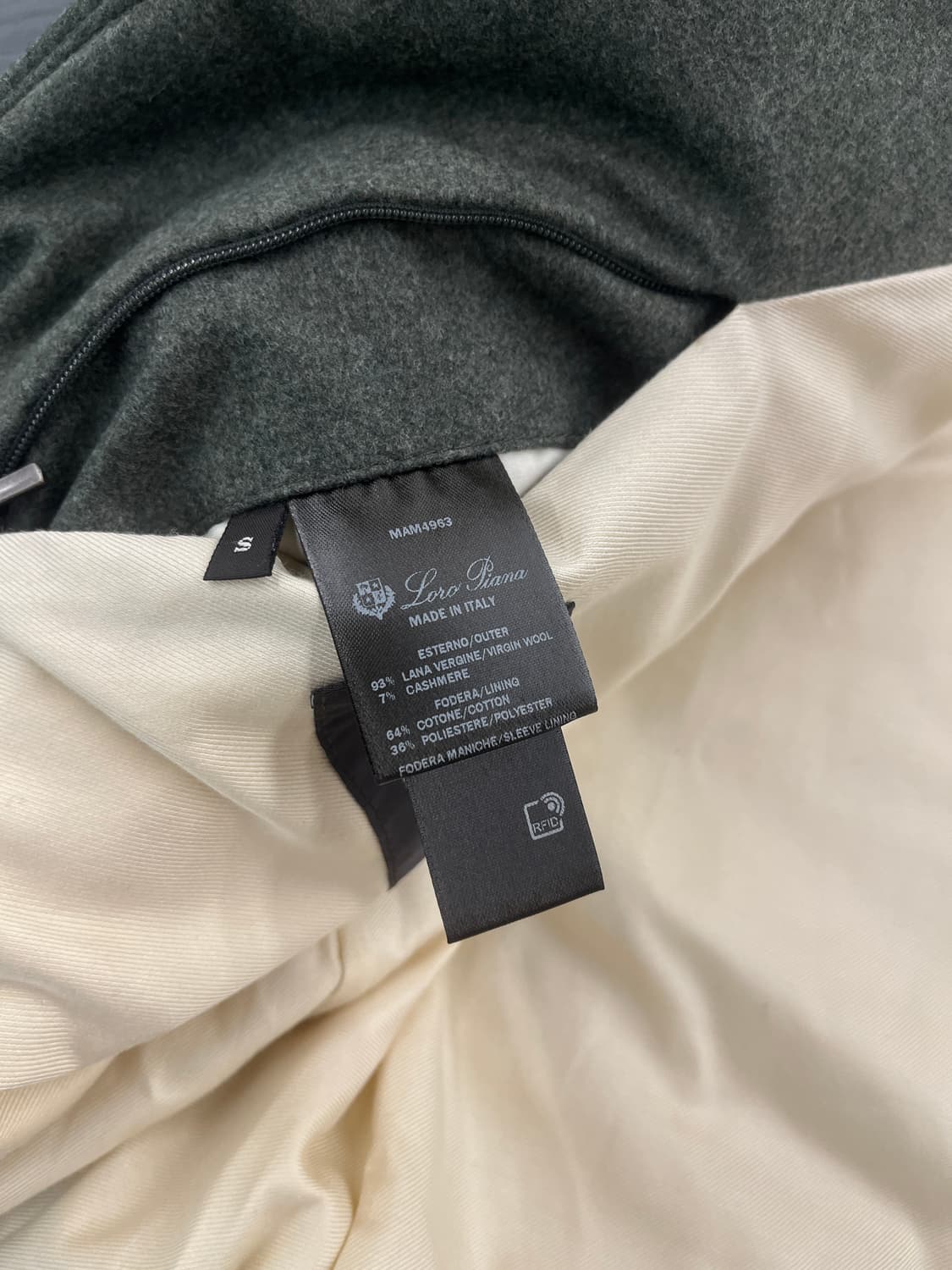 로로피아나 오버셔츠 패딩자켓 s(100-105)(새상품) 상품이미지6