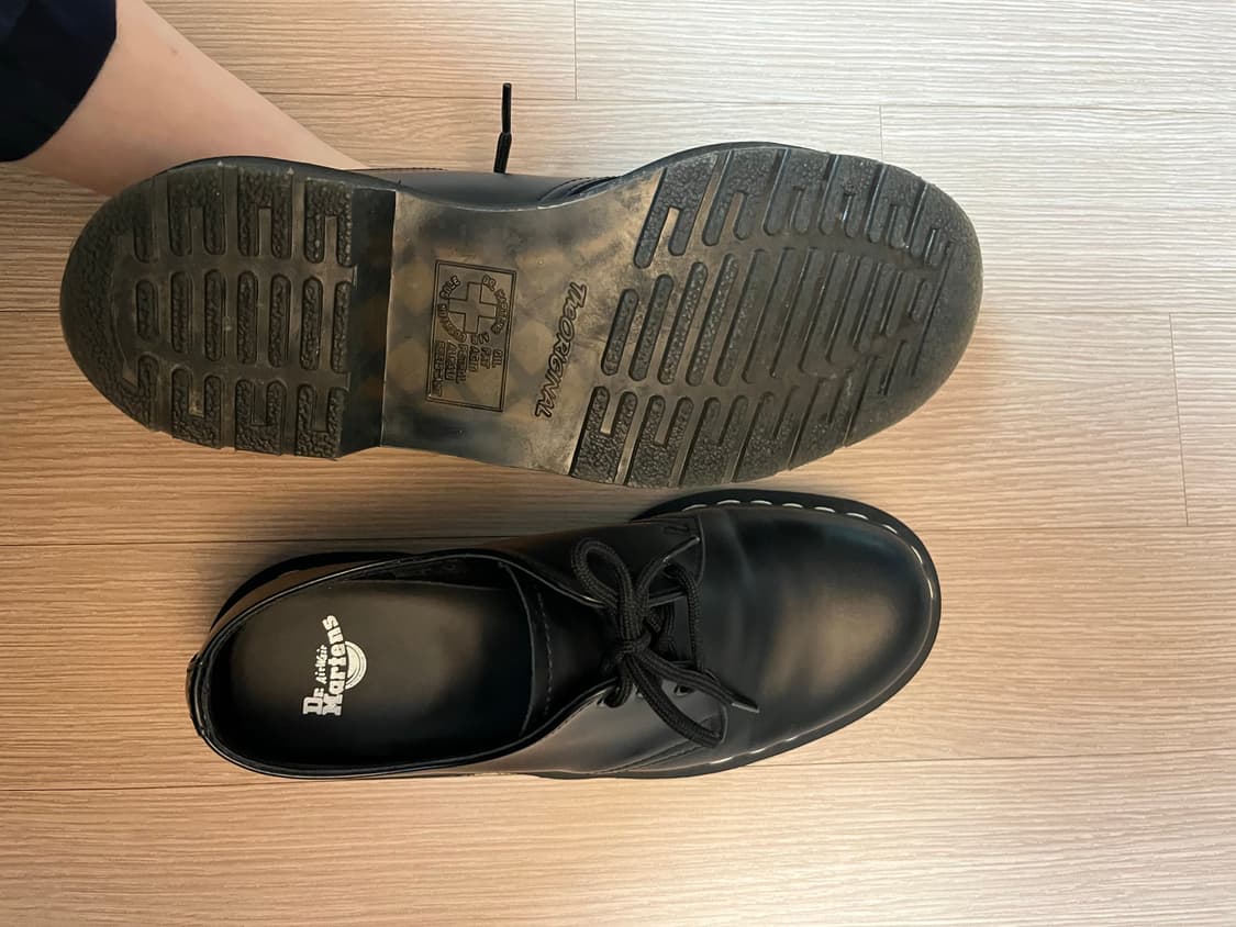 닥터마틴 1461 스무스 블랙 ws uk6(250-255) 상품이미지3