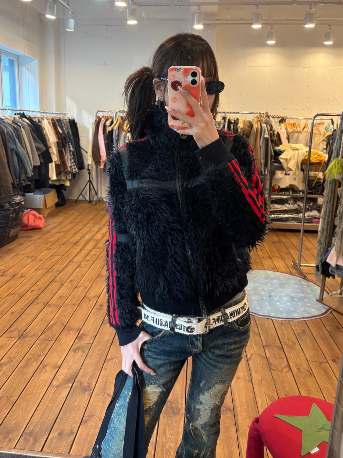 아디다스 퍼 무스탕 상품이미지4