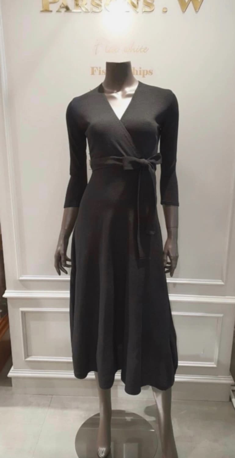 새제품 PARSONS 파슨스 브이넥 니트 원피스 타바코 다크브라운 진브라 상품이미지1