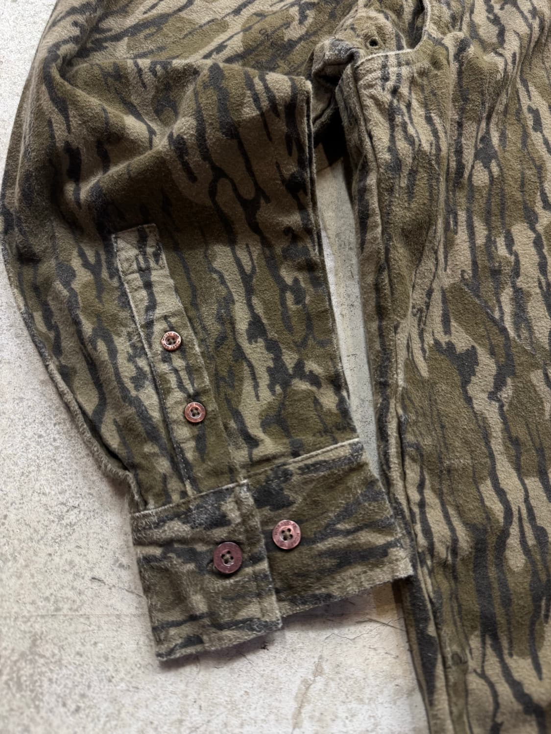 모시오크 샤모아 리얼트리 셔츠 상품이미지7