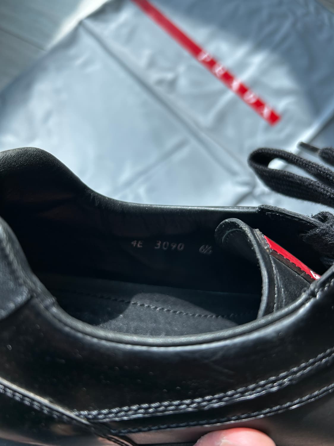 프라다 스포츠 가죽 스니커즈 상품이미지8