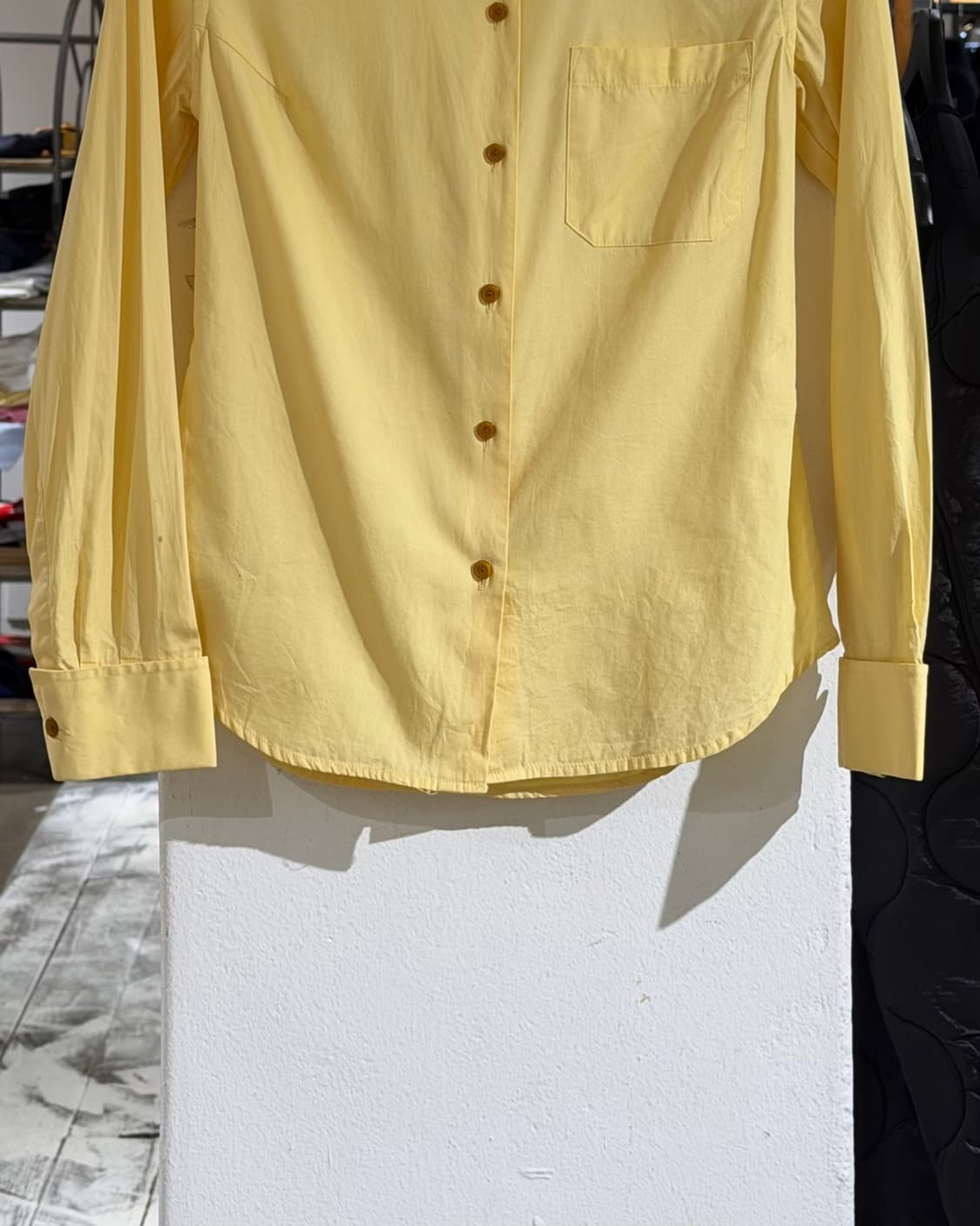 비비안웨스트우드 레드라벨 옐로우 클래식 셔츠 상품이미지5