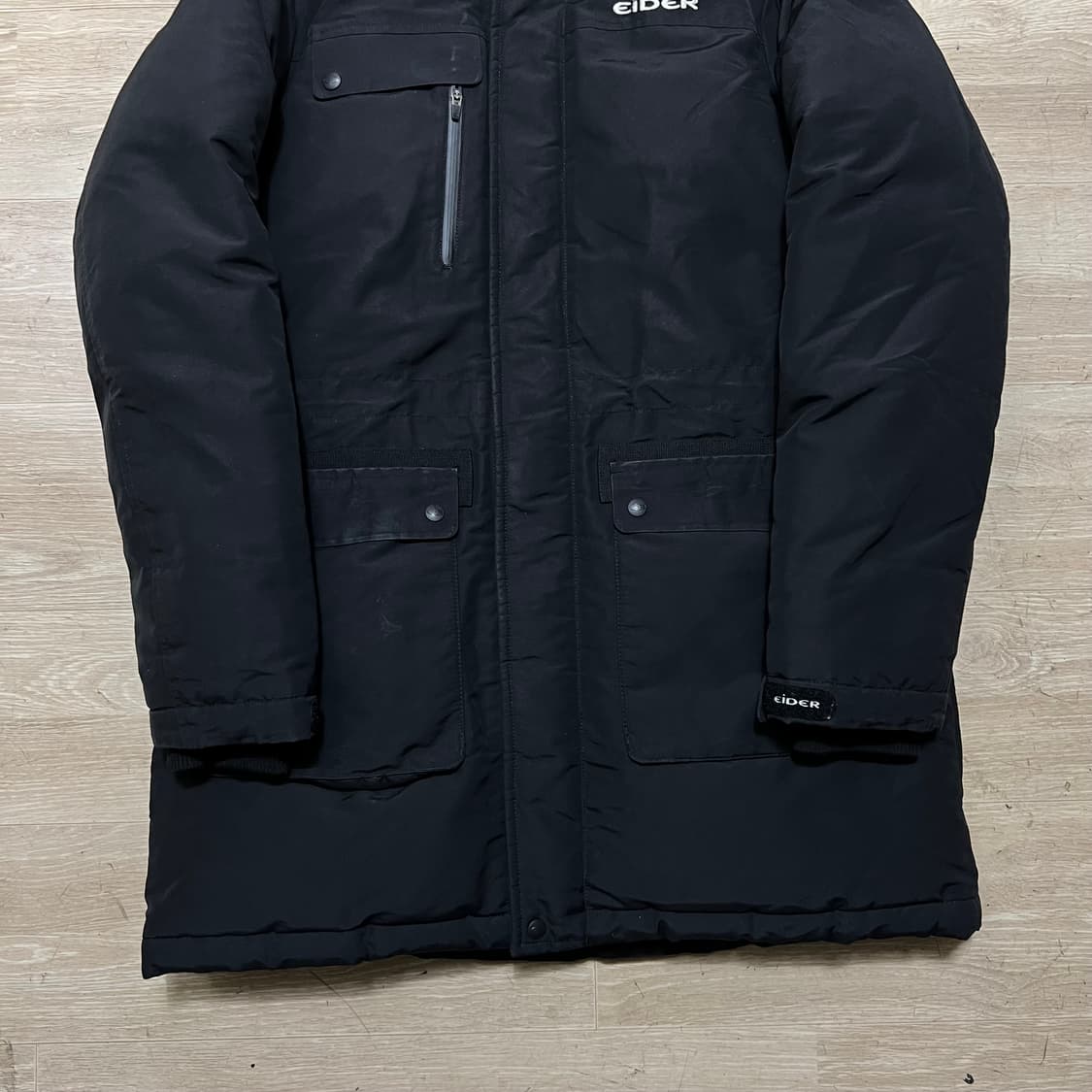 아이더 덕다운 로고 라쿤퍼 후드 카라스 패딩 점퍼 [블랙] M/95 상품이미지3