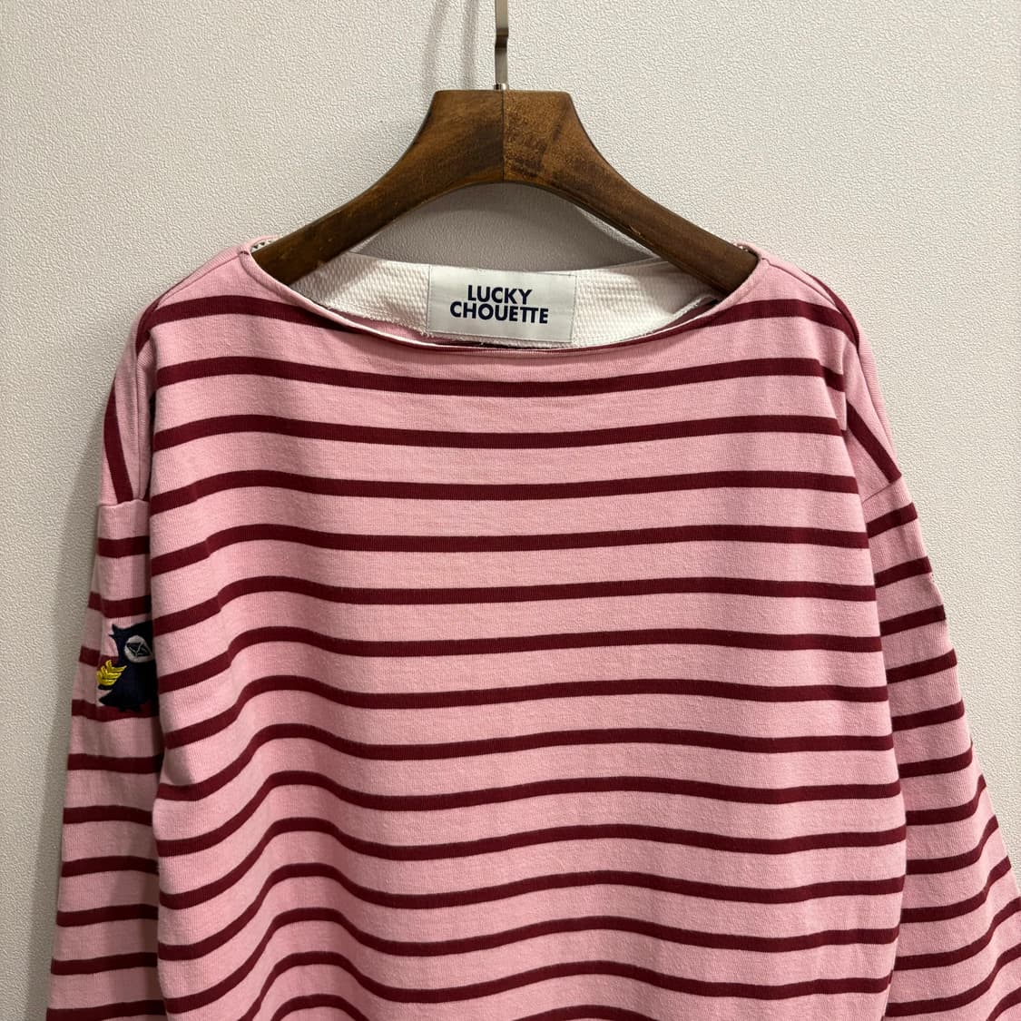 럭키슈에뜨 핑크/버건디 스트라이프 티셔츠 상품이미지3