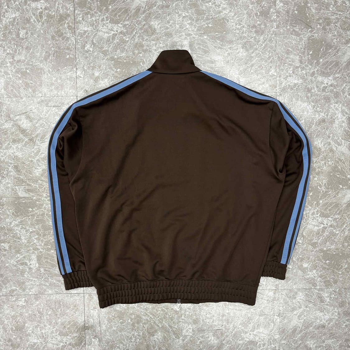 Nerdy 널디 초코브라운 신형 트랙탑 희귀져지(L) 상품이미지3