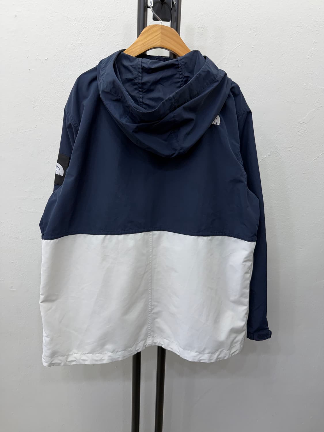 정품)노스페이스 화이트라벨 아노락 바람막이 후드 자켓 M 상품이미지5