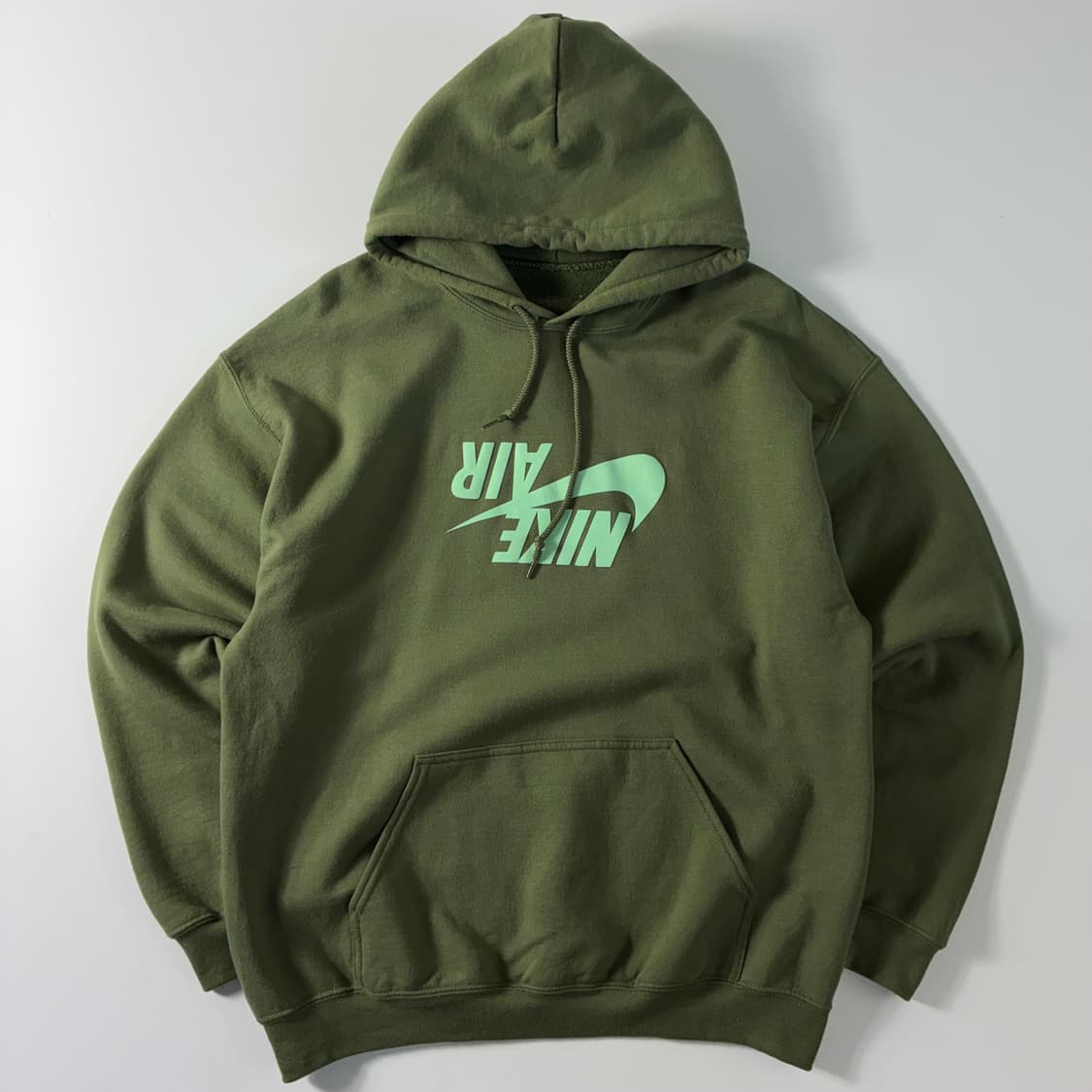 Nike x scott  나이키 x 트래비스스캇 역스우시 올리브 후드티  상품이미지3