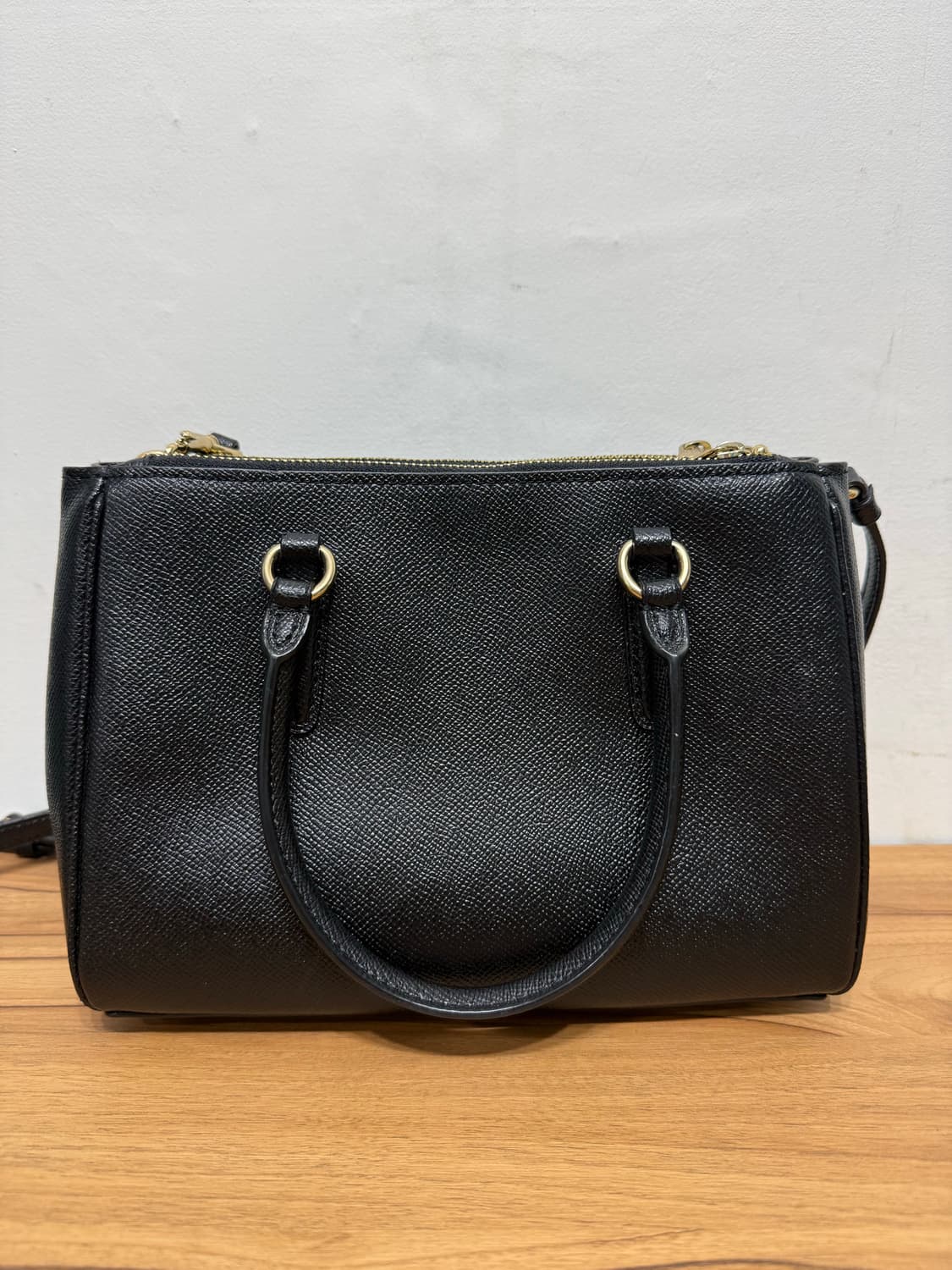 코치 COACH미니 서리 캐리올 크로스백 상품이미지4