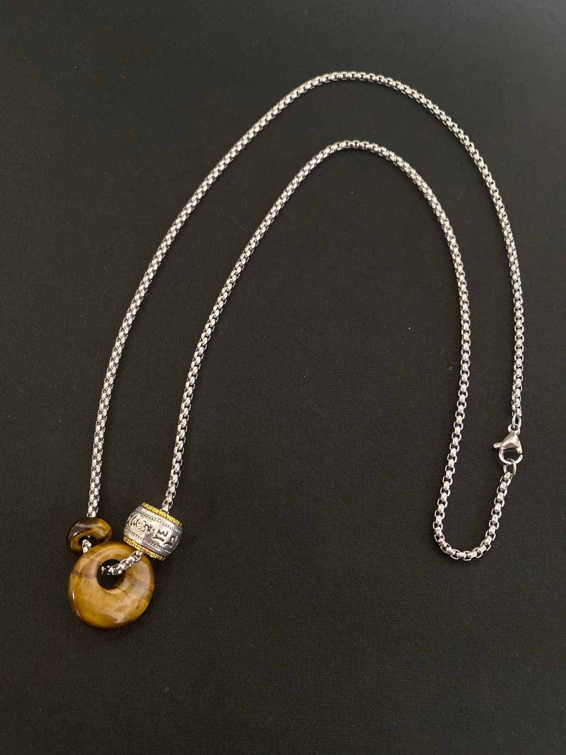 육자진언 원석 목걸이 상품이미지1